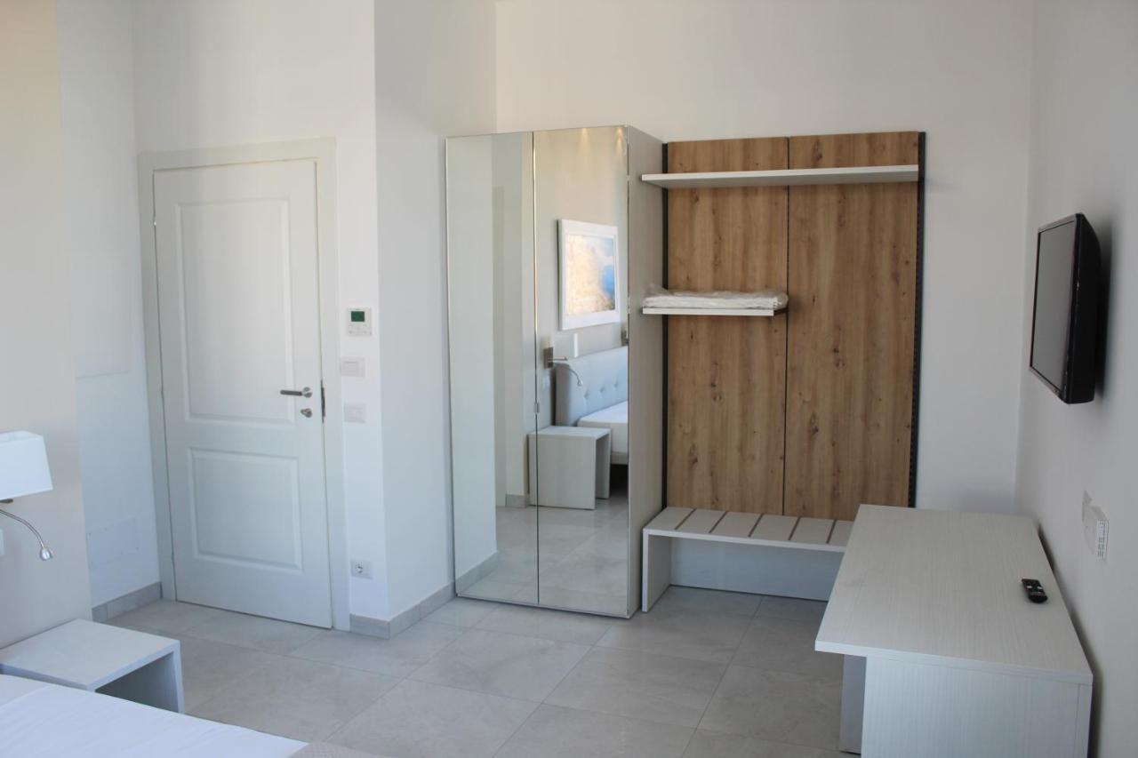 Villa Emanuel White Соренто Екстериор снимка